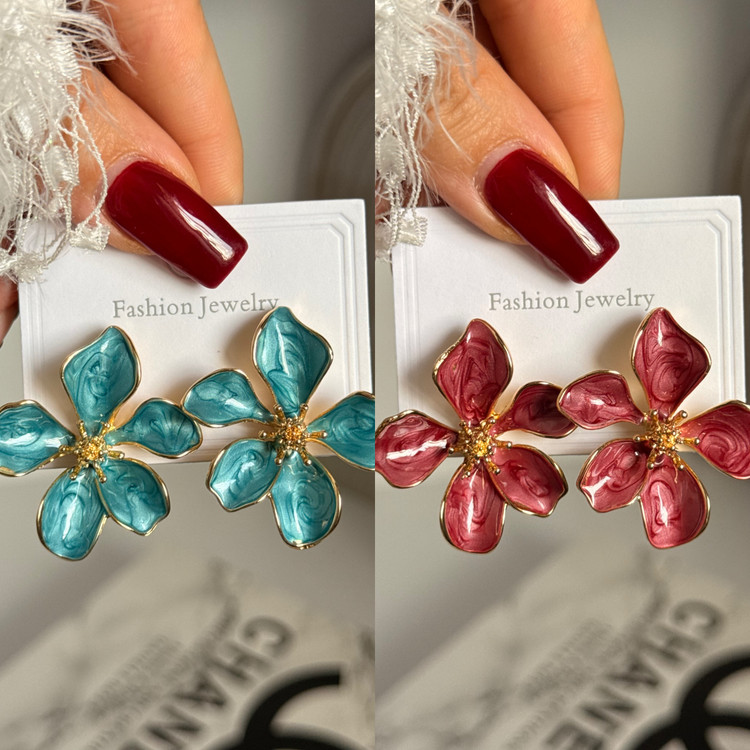 گوشواره میناکاری گل برجسته پنج پر