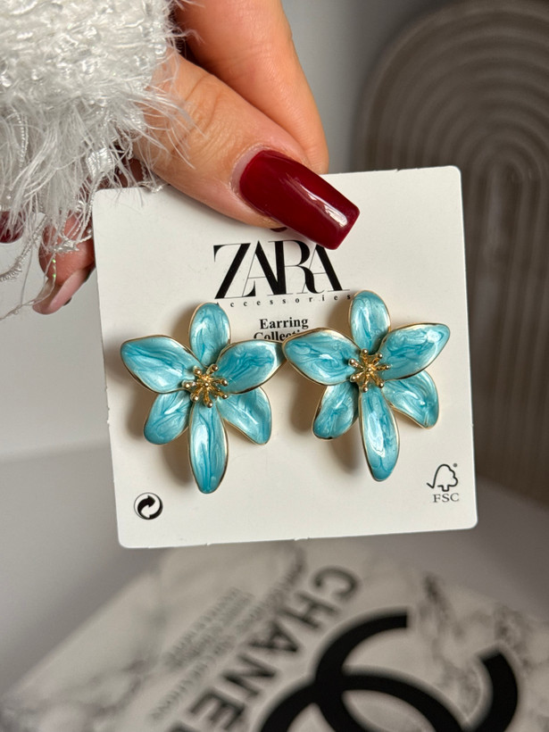 گوشواره میناکاری گل برجسته شش پر